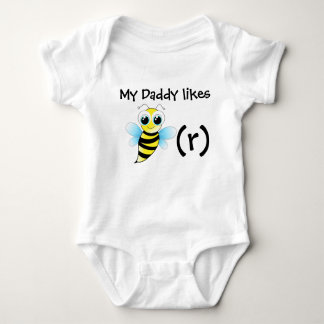 Funny bee bodysuit for baby. My daddy likes beer.