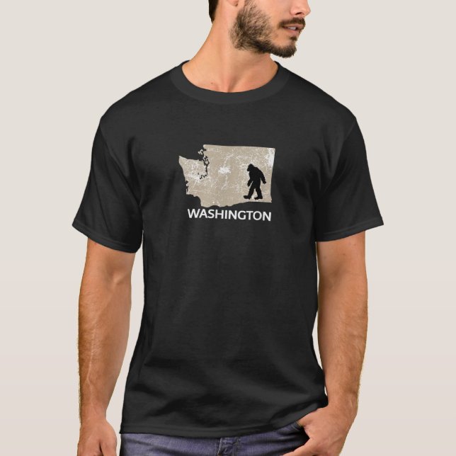 Funny Bigfoot I Believe Loves Washington WA Sasqua T-Shirt (Front)