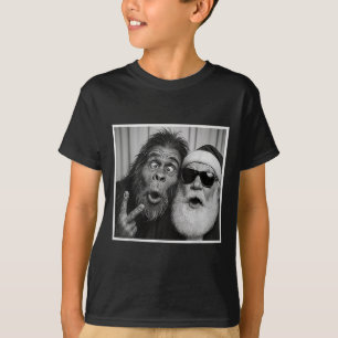 Funny Bigfoot Photobooth With Santa Christmas Xmas T-Shirt