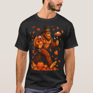 Funny bigfoot pumpkin pie thanksgiving sasquatch T-Shirt
