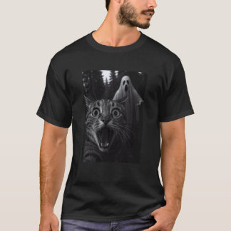 Funny Cat Animal Lover Ghost Selfie Halloween Mom T-Shirt