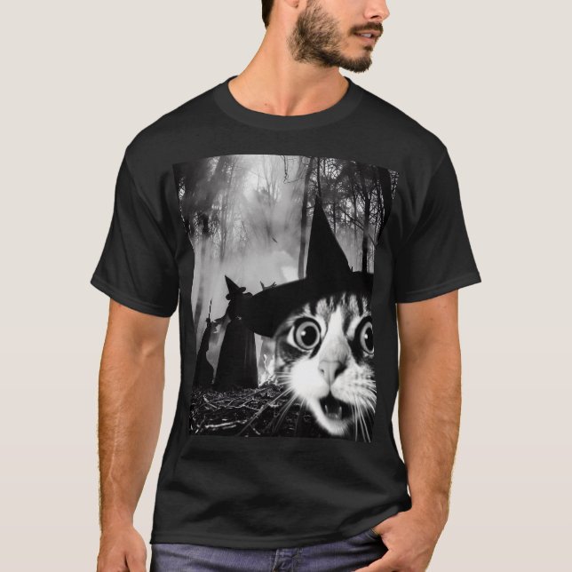 Funny Cat Halloween Spooky Cat Selfie and Witches  T-Shirt (Front)