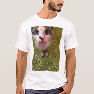 Funny Cat in the Kitchen Photo / Drawing Artwork T-Shirt