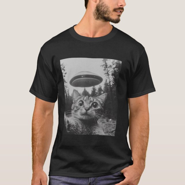 Funny Cat Selfie With UFO Aliens Cat Lover Womens  T-Shirt (Front)