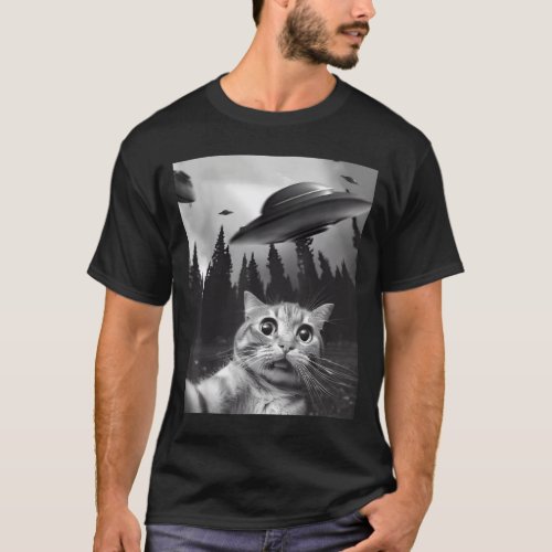 Funny Cat Selfie with UFOs T_Shirt