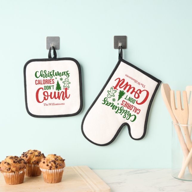 Funny Christmas Calories Don't Count Gingerbread Oven Mitt & Pot Holder Set (Insitu(Hanging))