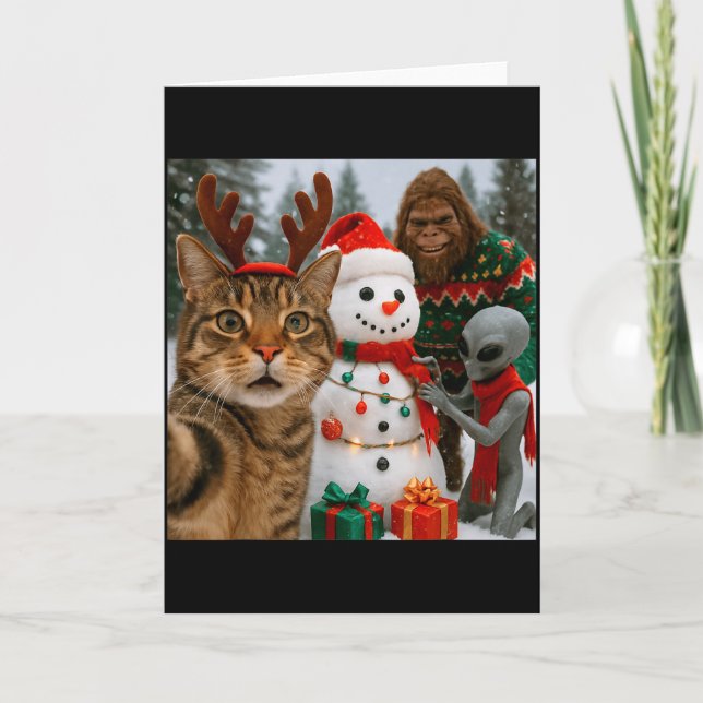 Funny Christmas Cat Selfie With Bigfoot Alien &amp Card (Front)