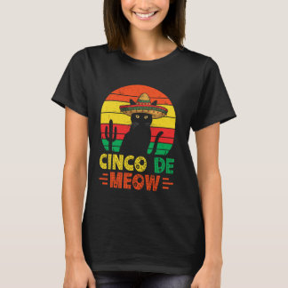 Funny Cinco De Mayo Cat Cinco De Meow T-Shirt