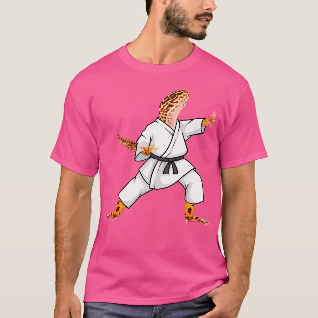 Funny Common Leopard Gecko Doing Karate Samurai Ni T-Shirt (Front)