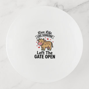 Funny Cow Gate Open Vintage Engraving Shirt Design Trinket Tray