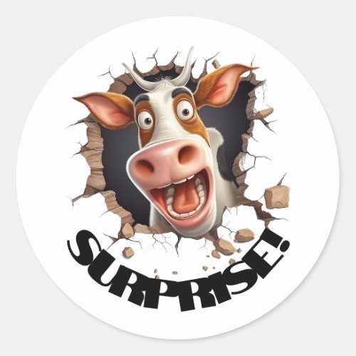 Funny cow shouting surprise to your guests classic round sticker