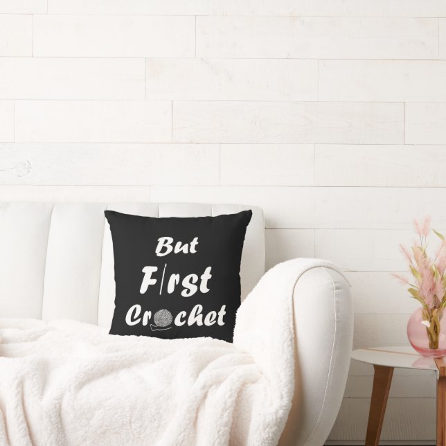 Funny crochet saying knitting quote throw pillow (Couch)