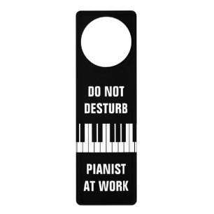 Funny do not disturb door hanger for piano player