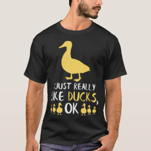 Funny Duck Gifts Funny Bird Lover Fowl Animal Gift T-Shirt