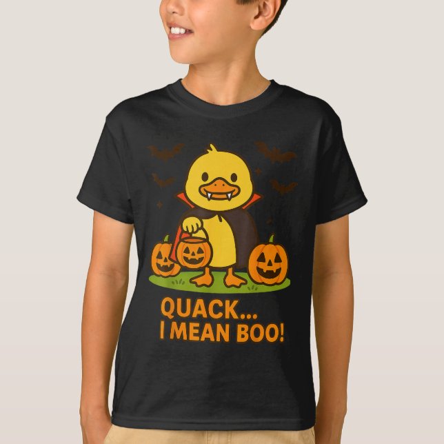 Funny Duck Halloween Costume – Quack I Mean Boo Qu T-Shirt (Front)