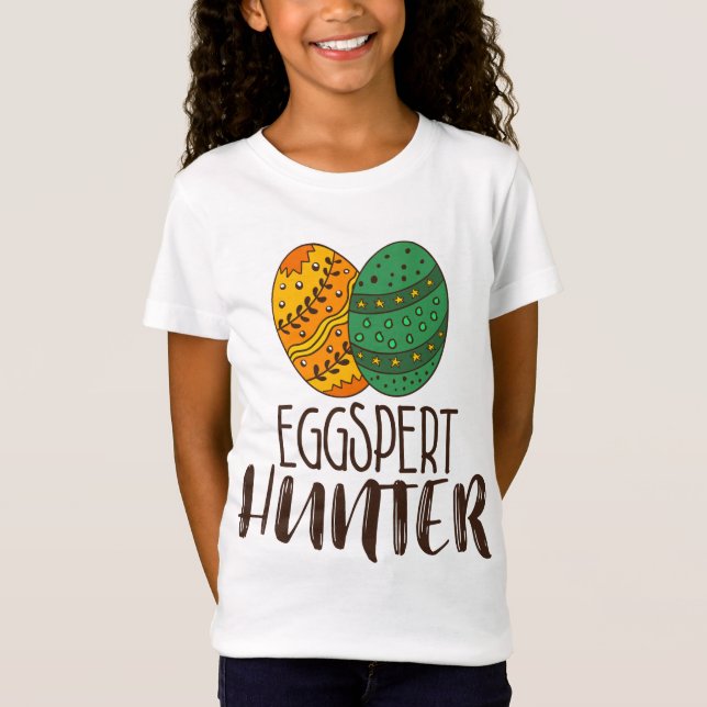 Funny Eggspert Hunter Easter Pun Quote Humorous T-Shirt (Front)