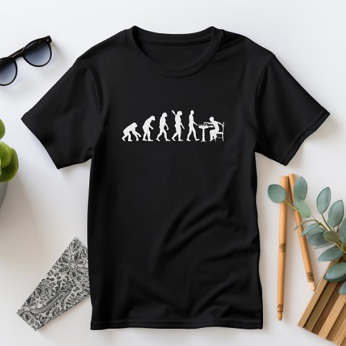 Funny evolution of man playing chess strategy game T_Shirt