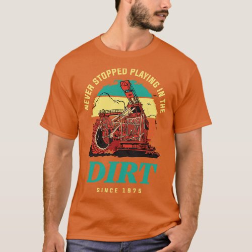 Funny Excavator and Construction Worker Heavy Equi T_Shirt