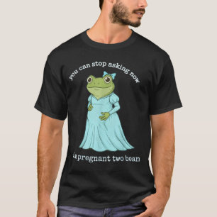 Funny Frog Pregnancy Announcement Medieval Pregnan T-Shirt