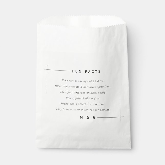 Funny, fun facts minimalist wedding  favor bag (Front)