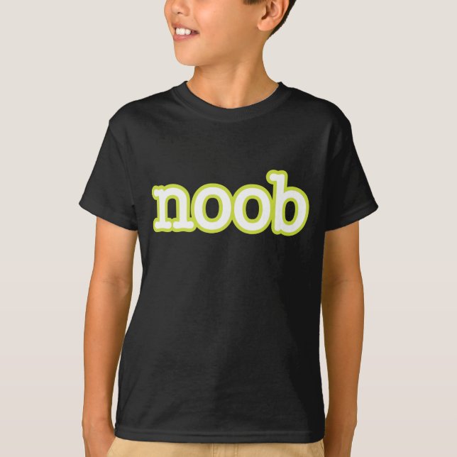 funny, geek noob T-Shirt (Front)