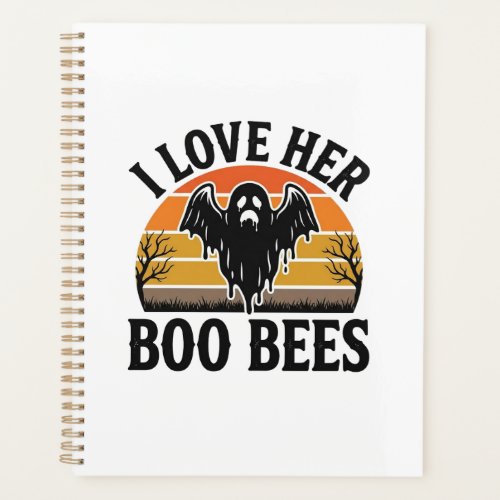 Funny Ghost Bee Pun Vintage Halloween T-Shirt Desi Planner