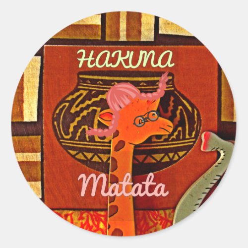 Funny Giraffe with cool text Hakuna Matata Classic Round Sticker