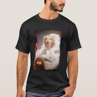 Funny Golden Retriever Astronaut Space Dog Animal  T-Shirt
