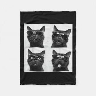 Funny Graphic Cat Photobooth Selfie Funny _5 Fleece Blanket