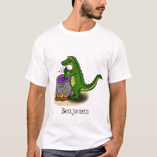 Funny green alligator cooking cartoon T_Shirt