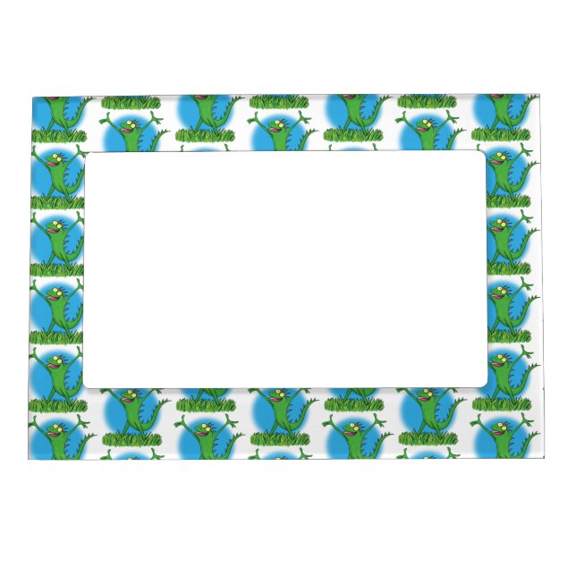 Funny green smiling animated iguana lizard magnetic frame (Front)