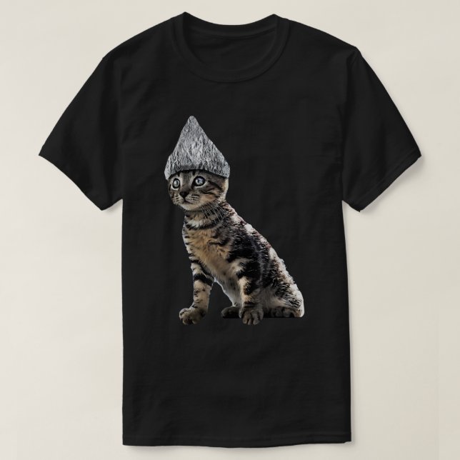 Funny Halloween Cat Tin Foil Hat Conspiracy for Me T-Shirt (Design Front)