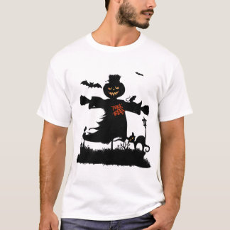 Funny halloween design with scarecrow T-Shirt