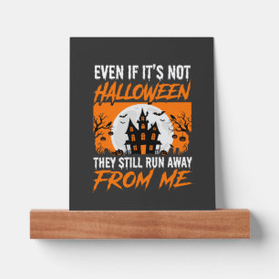 Funny Halloween Haunted House Quote Graphic Picture Ledge