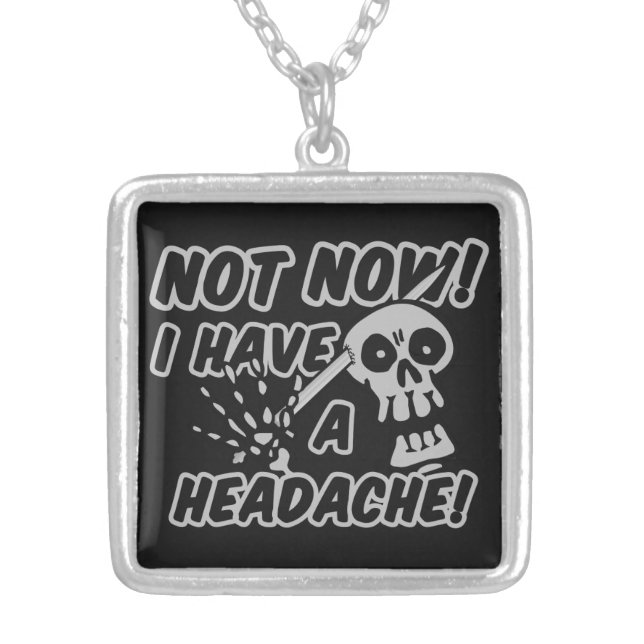 Funny Headache Skull necklaces (Front)