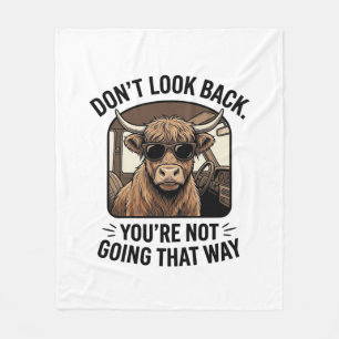 Funny Highland Cow Don’t Look Back Retro Fleece Blanket