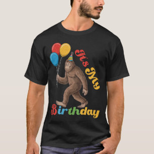 Funny It's My Birthday Bigfoot Sasquatch Party T-Shirt