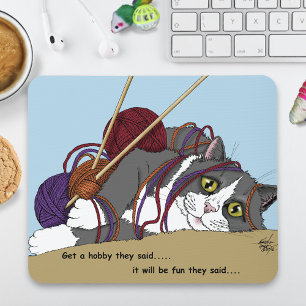 Funny Knitting Cat Tangled Yarn Hobby Humor Mouse Pad