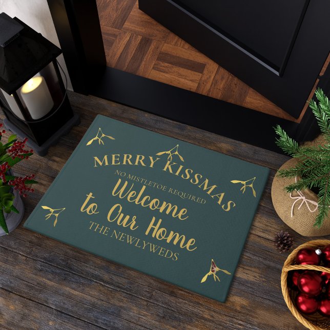 Funny Mistletoe Welcome Green Christmas Doormat (Merry Kissmas! Put this doormat at your door and wait for all the kisses. Just add your family name)