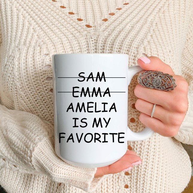 Funny Mom Favorite Child / Mom Birthday Coffee Mug (Funny Mom Favorite Child / Mom Birthday Coffee Mug)