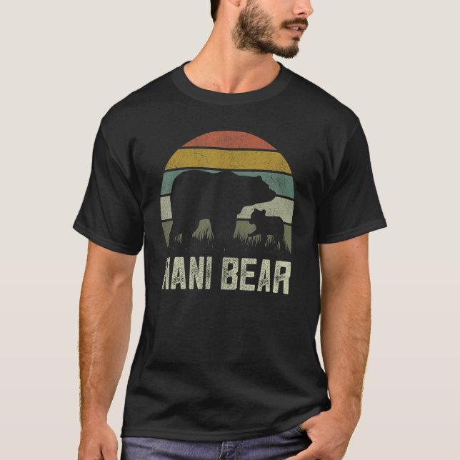 Funny Mothers Day Grandma  Cub Kids Nani Bear T-Shirt (Front)