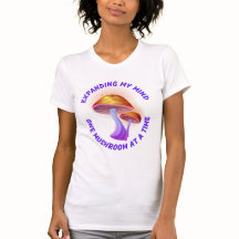 Funny mushroom picture T-Shirt