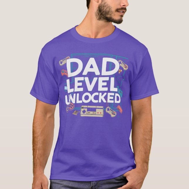 Funny New Dad Level Unlocked Gaming Fathers Day vi T-Shirt (Front)