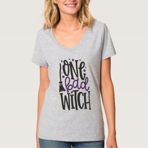 funny one bad witch spooky pumpkin halloween T_Shirt
