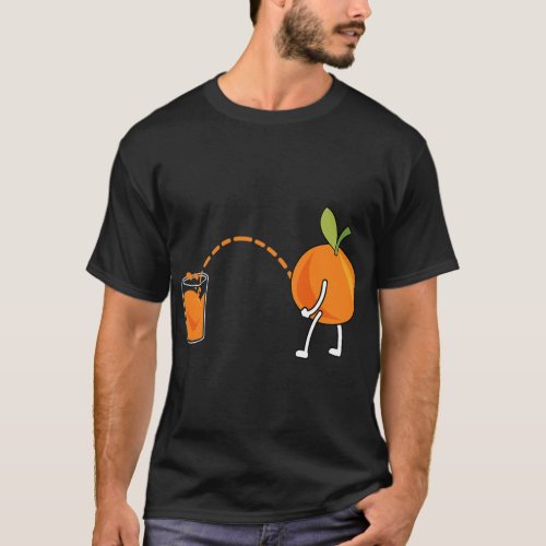 Funny Orange Juice Fruit lovers Orange peeing Juic T_Shirt
