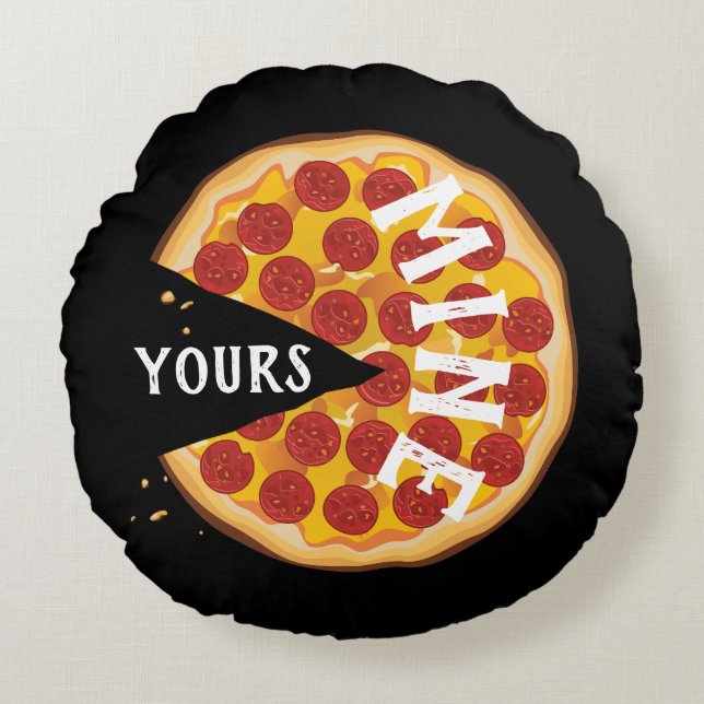 Funny pepperoni pizza cute red black  round pillow (Front)