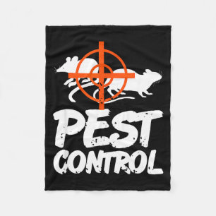 Funny Pest Control Humor For Rat Hunters & Tra Fleece Blanket