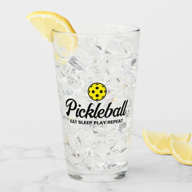 Funny pickleball drink glass gift for mom or dad (Front Ice)