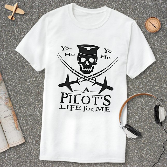 Funny Pilot Skull Cross Airplanes Pirate Humor Lt T-Shirt (Creator Uploaded)