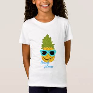 Funny Pineapple Chilling With Summer Sunglasses  T-Shirt